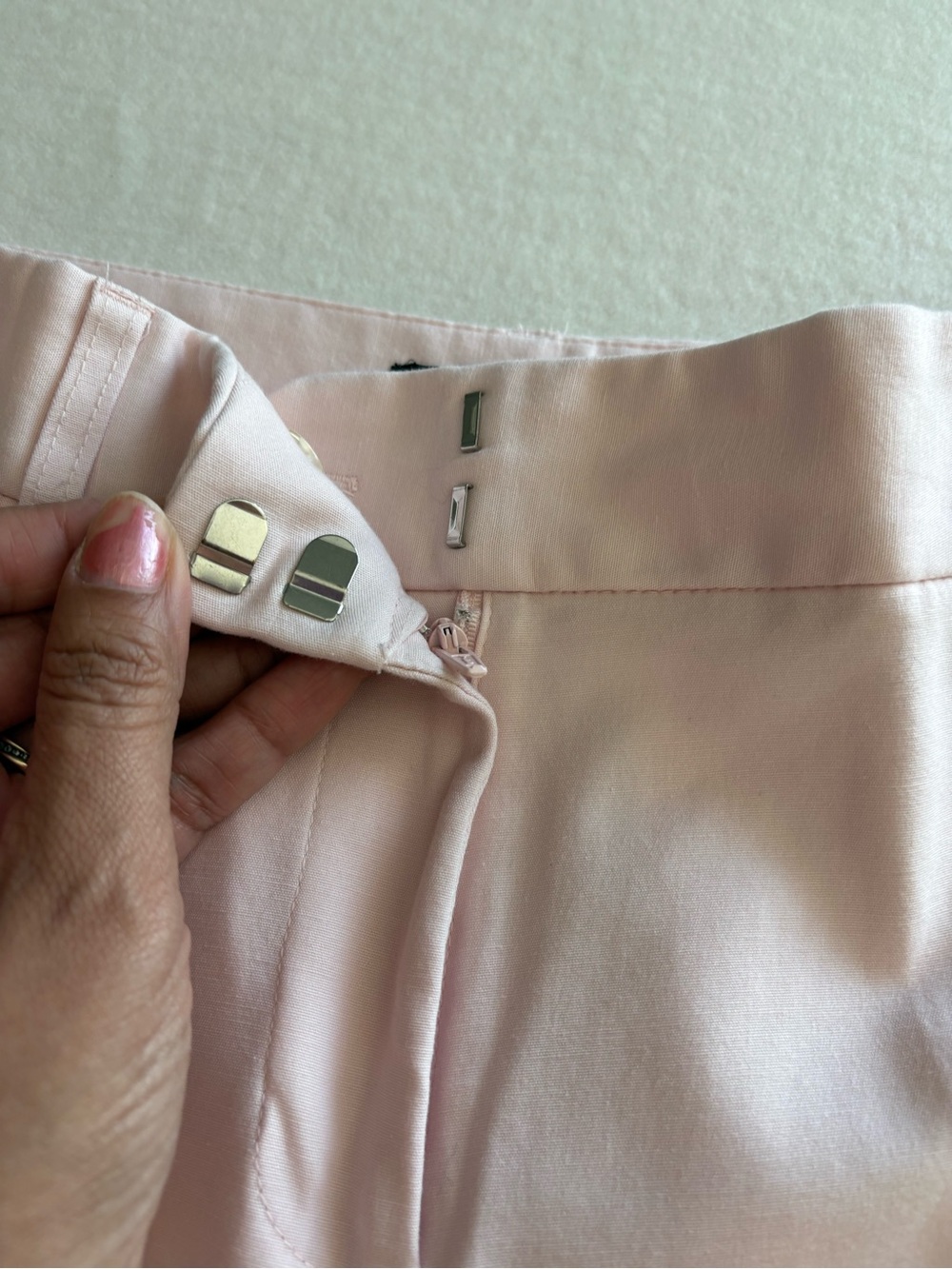 Liz Claiborne Light Pink Men’s Dress Pants - Tailored Straight Leg - Picture 2 of 7